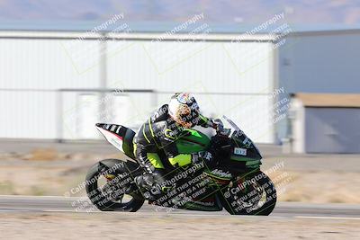 media/Dec-04-2025-Racers Edge (Thu) [[5ebc9f124d]]/3-B Group/5-Session 2 Turn 2 inside Speed Pans/